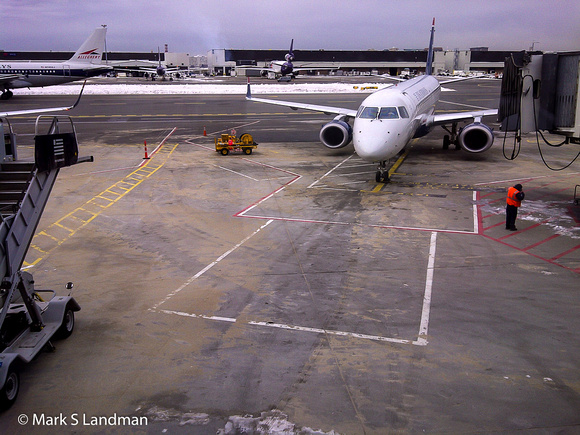 Feb_18_-_Plane_at_Logan-00238